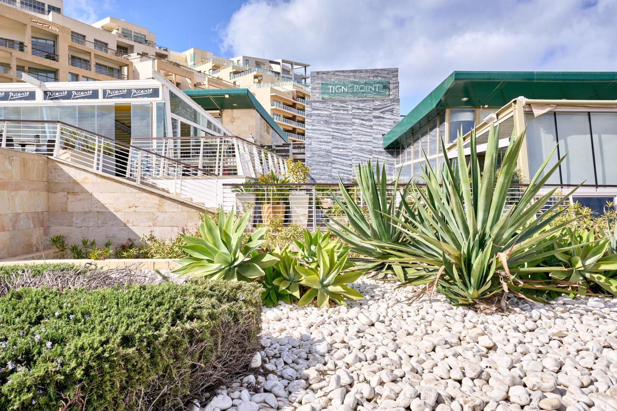 Apartment Stylish In Tigne Point