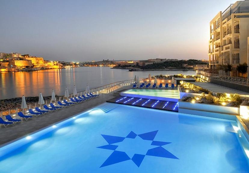 Stylish In Tigne Point